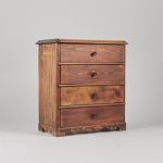 1128 8376 CHEST OF DRAWERS